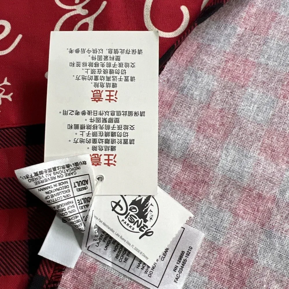 Farmhouse Farm Yuletide‎ Red Black Plaid Disney Mickey Mouse Christmas Apron NWT